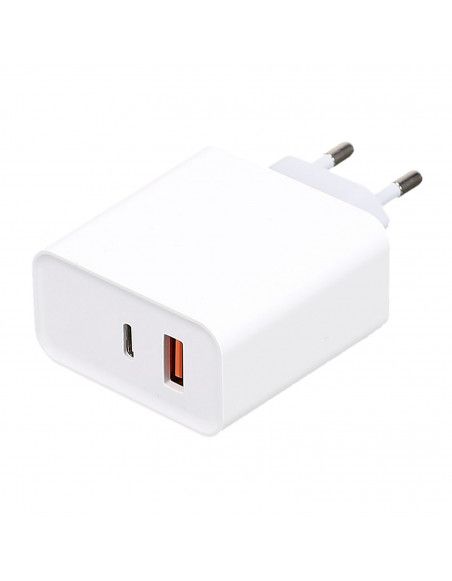 Adaptateur secteur - USB + TYPE C - L 4,5 cm x l 2,7 cm x H 9,7 cm